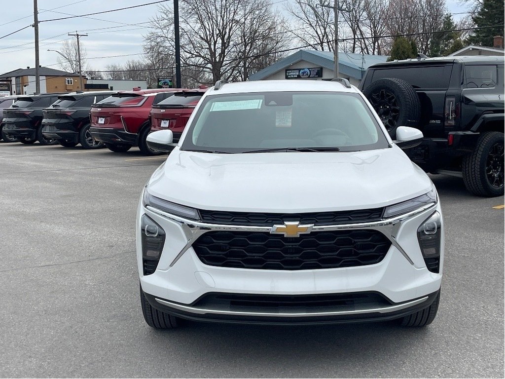 Chevrolet Trax  2025 à Joliette, Québec - 2 - w1024h768px