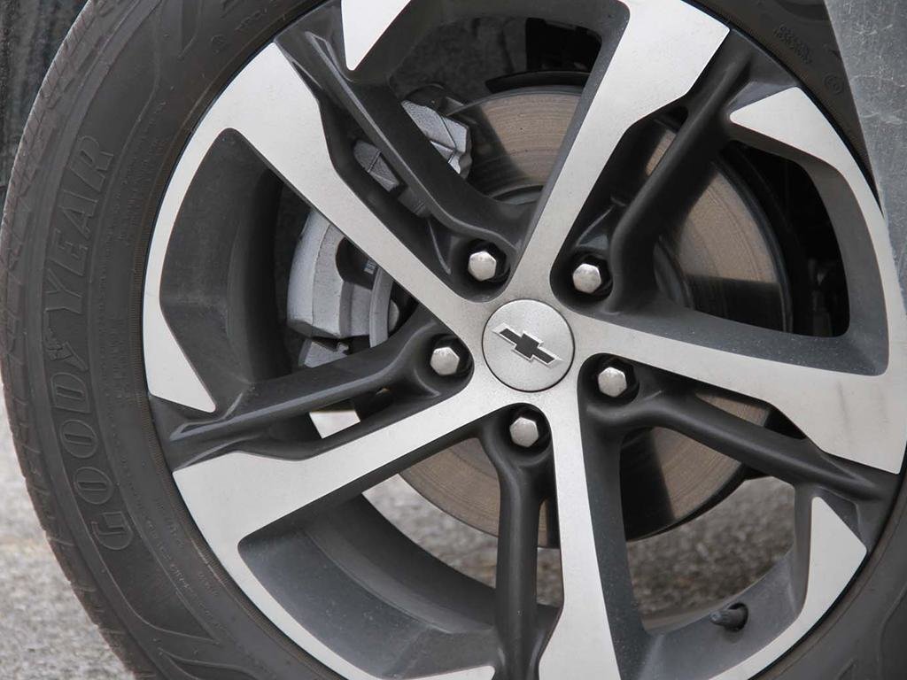 2025 Chevrolet Trax in Joliette, Quebec - 7 - w1024h768px