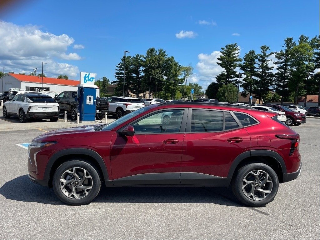 2025 Chevrolet Trax in Joliette, Quebec - 3 - w1024h768px