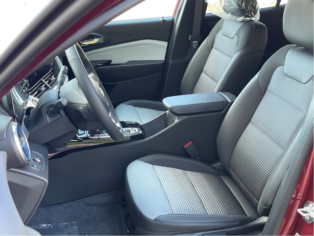 2025 Chevrolet Trax in Joliette, Quebec - 9 - w1024h768px