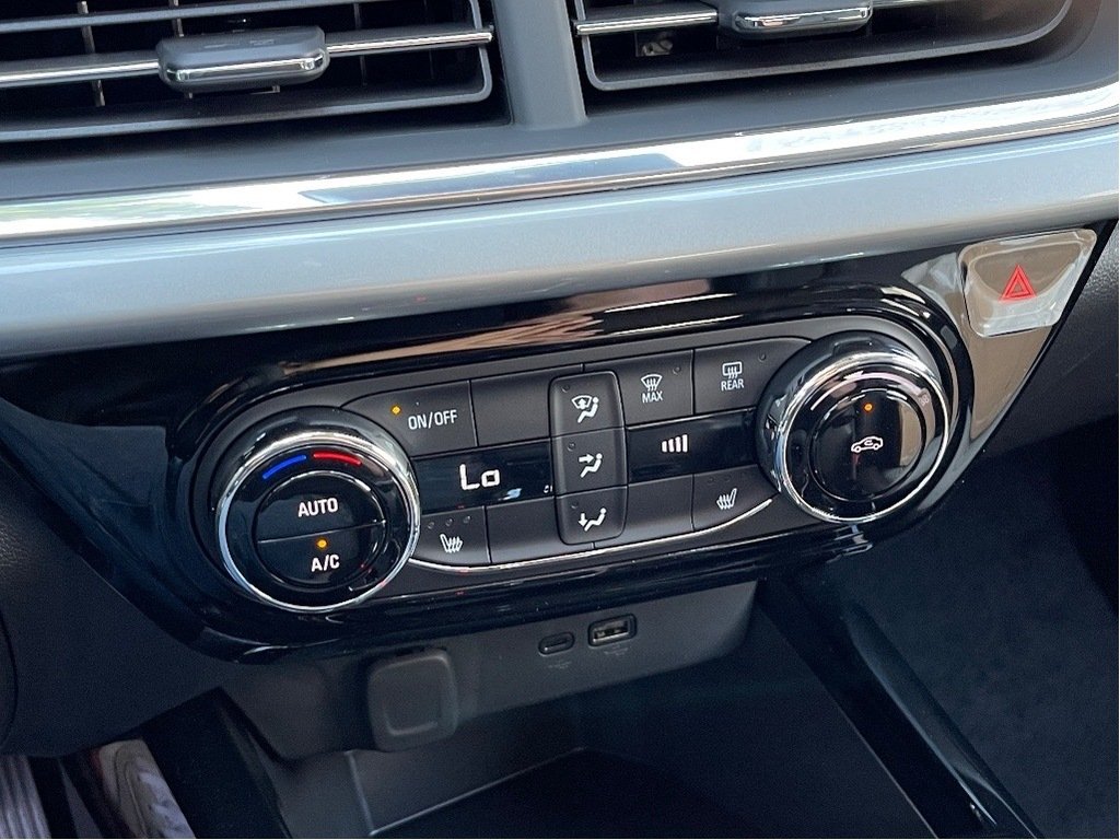 2025 Chevrolet Trax in Joliette, Quebec - 17 - w1024h768px