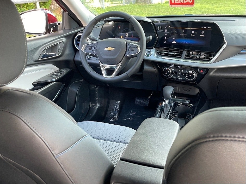 2025 Chevrolet Trax in Joliette, Quebec - 11 - w1024h768px