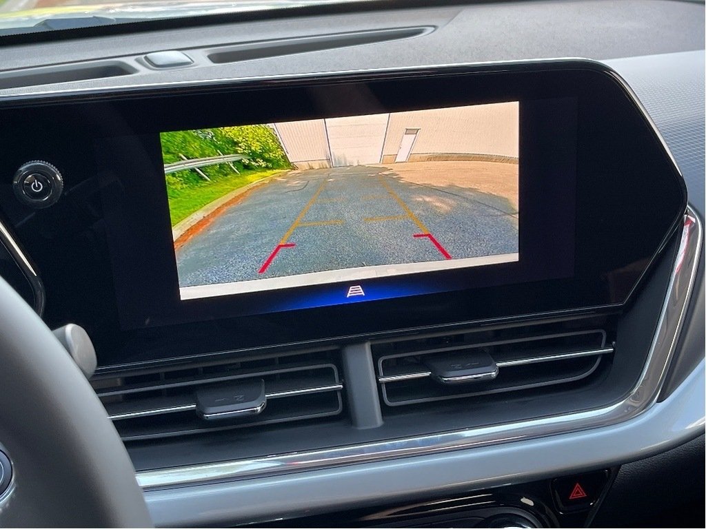 2025 Chevrolet Trax in Joliette, Quebec - 16 - w1024h768px