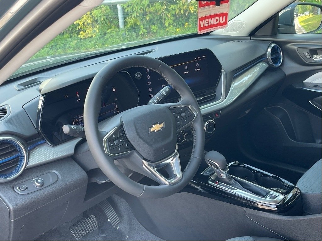 2025 Chevrolet Trax in Joliette, Quebec - 8 - w1024h768px