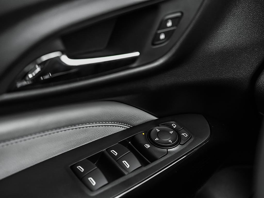 2025 Chevrolet Trax in Joliette, Quebec - 15 - w1024h768px