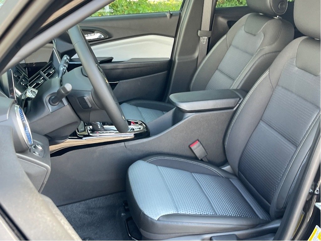 2025 Chevrolet Trax in Joliette, Quebec - 9 - w1024h768px