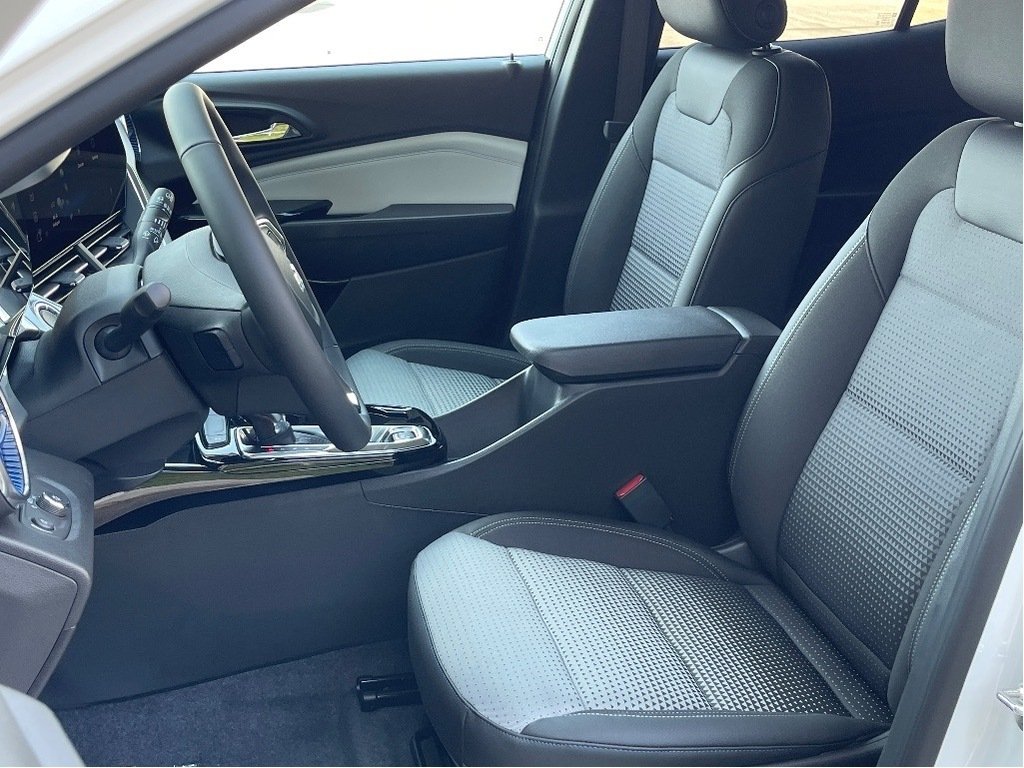 2025 Chevrolet Trax in Joliette, Quebec - 9 - w1024h768px
