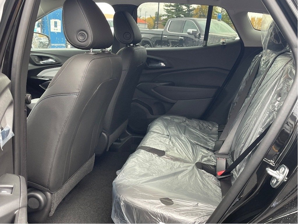 2026 Chevrolet Trax in Joliette, Quebec - 9 - w1024h768px