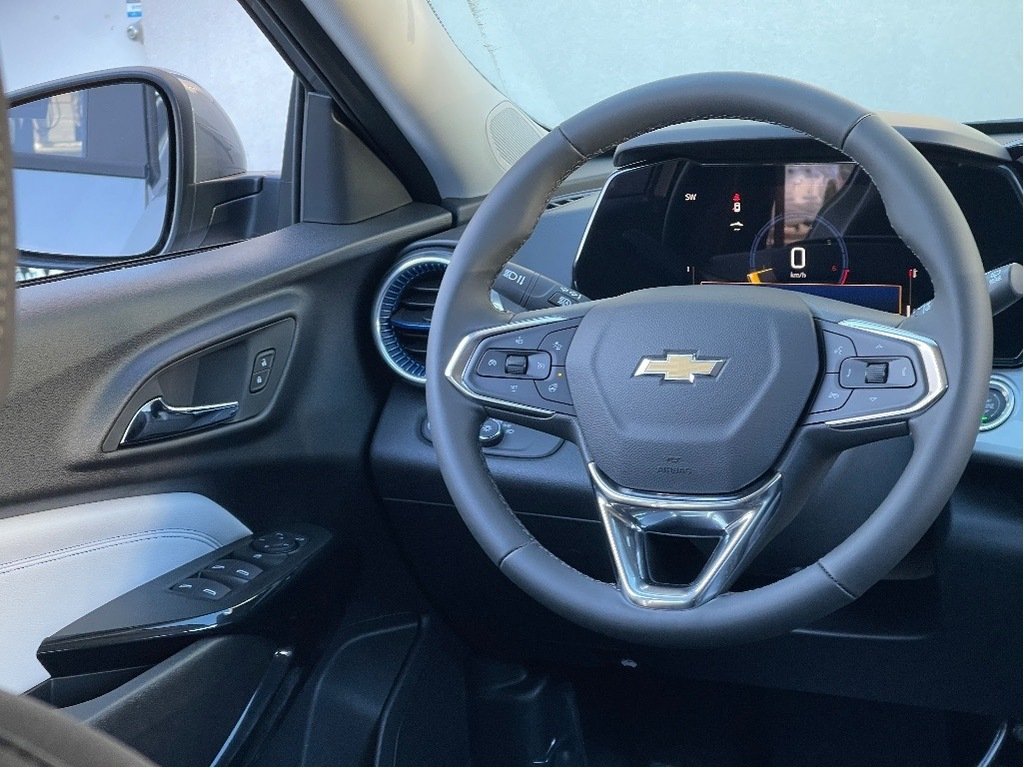 Chevrolet Trax  2026 à Joliette, Québec - 13 - w1024h768px
