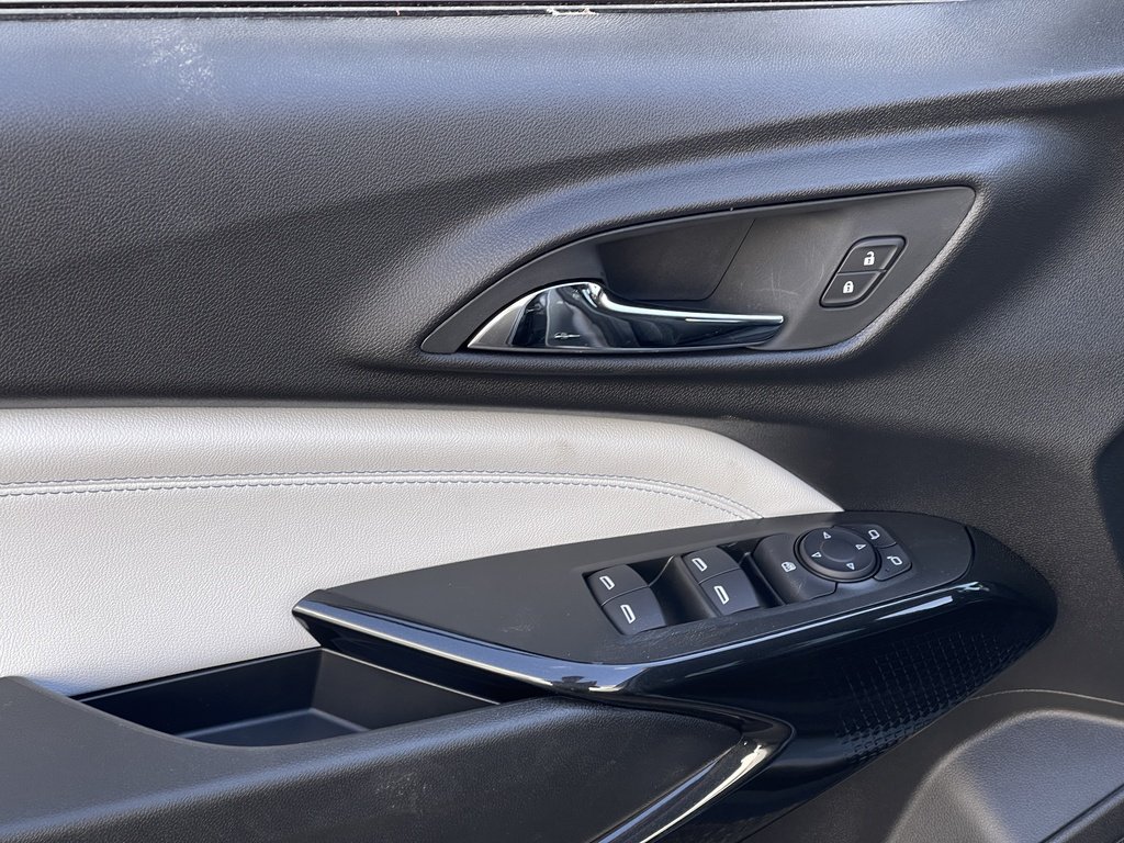 2026 Chevrolet Trax in Joliette, Quebec - 12 - w1024h768px