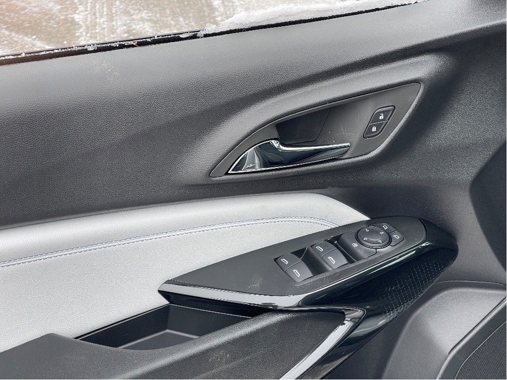 2026 Chevrolet Trax in Joliette, Quebec - 13 - w1024h768px