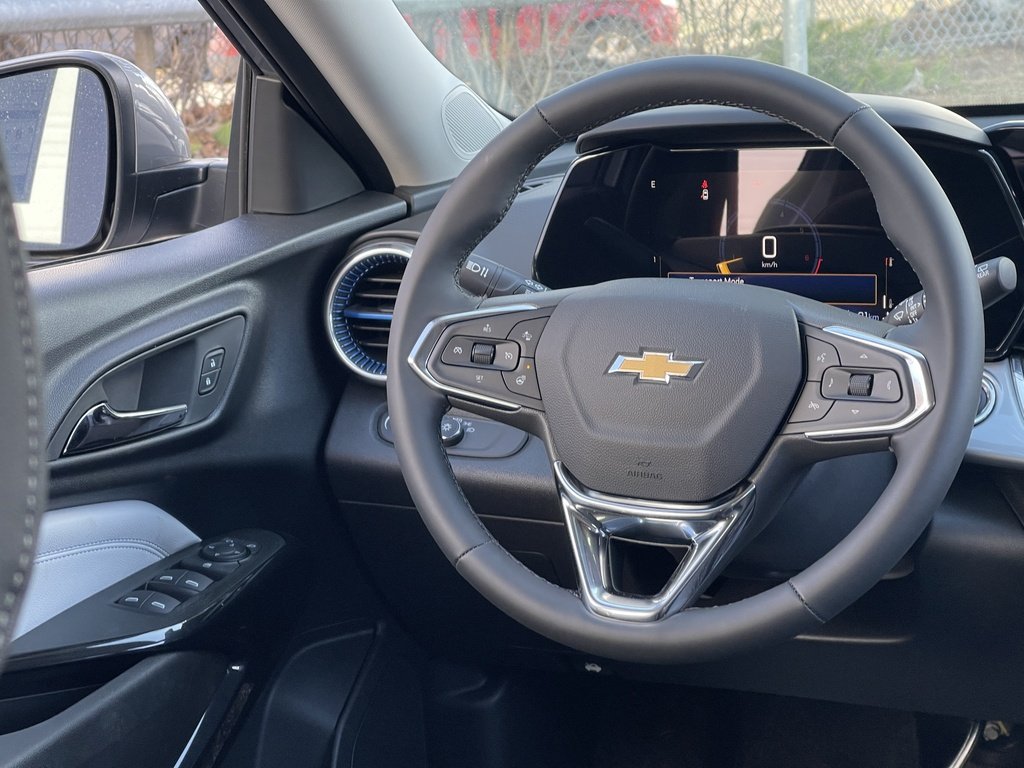 2026 Chevrolet Trax in Joliette, Quebec - 13 - w1024h768px