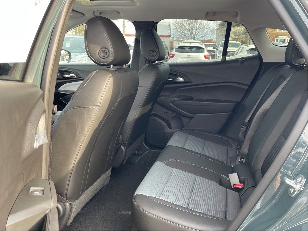 2026 Chevrolet Trax in Joliette, Quebec - 11 - w1024h768px