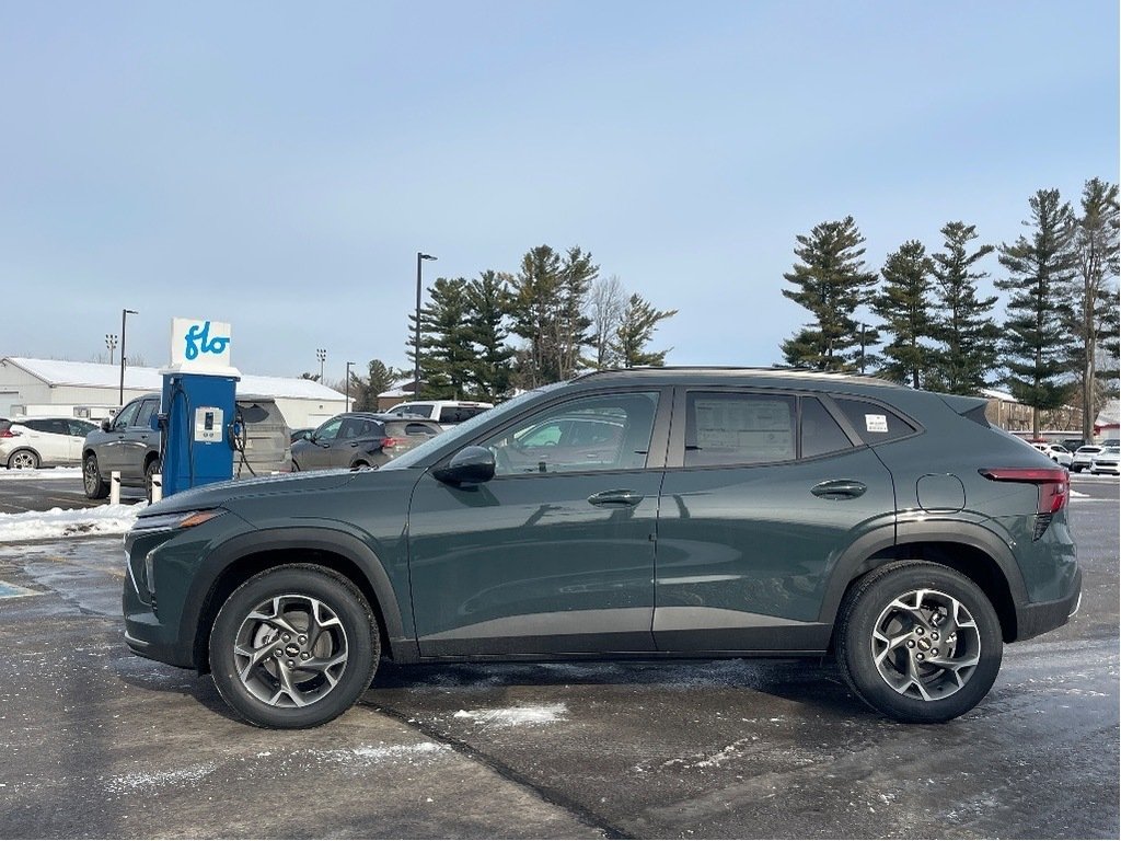 2026 Chevrolet Trax in Joliette, Quebec - 3 - w1024h768px