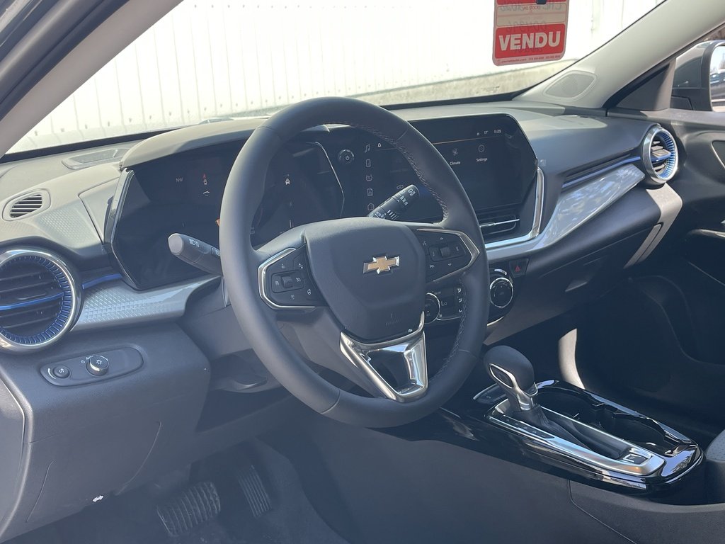 2026 Chevrolet Trax in Joliette, Quebec - 8 - w1024h768px