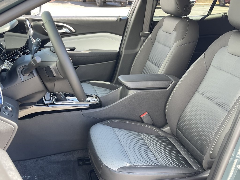 2026 Chevrolet Trax in Joliette, Quebec - 9 - w1024h768px