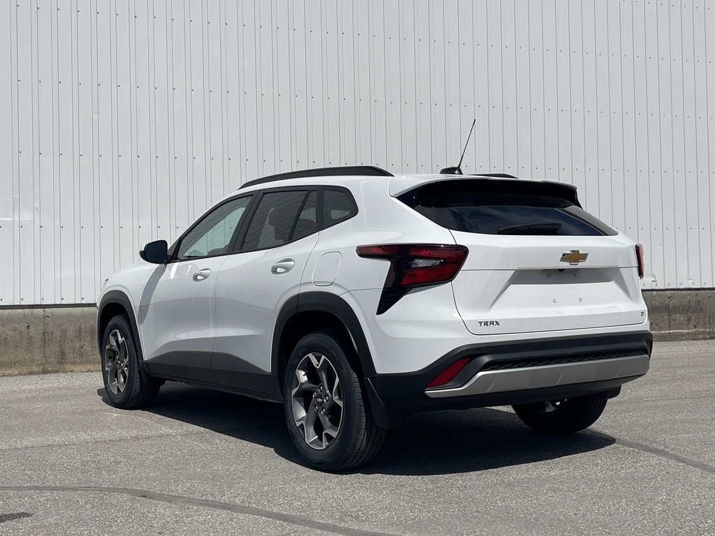 Chevrolet Trax  2026 à Joliette, Québec - 4 - w1024h768px