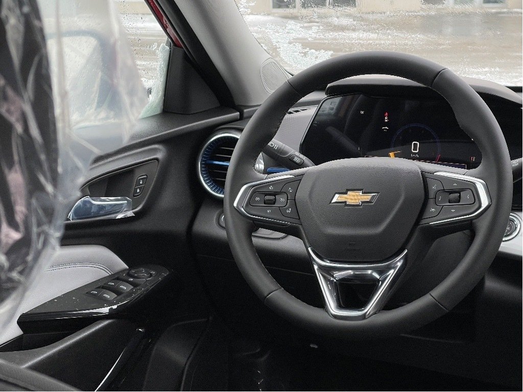 Chevrolet Trax  2026 à Joliette, Québec - 13 - w1024h768px