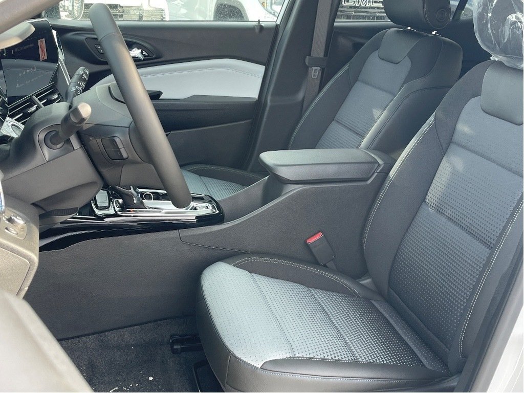 2026 Chevrolet Trax in Joliette, Quebec - 10 - w1024h768px