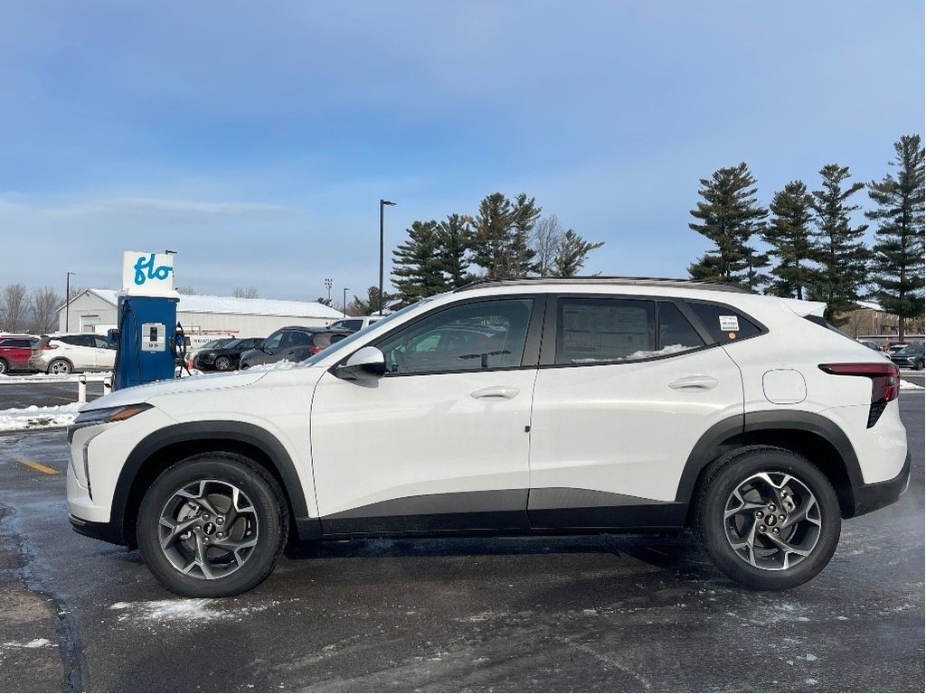 2026 Chevrolet Trax in Joliette, Quebec - 3 - w1024h768px
