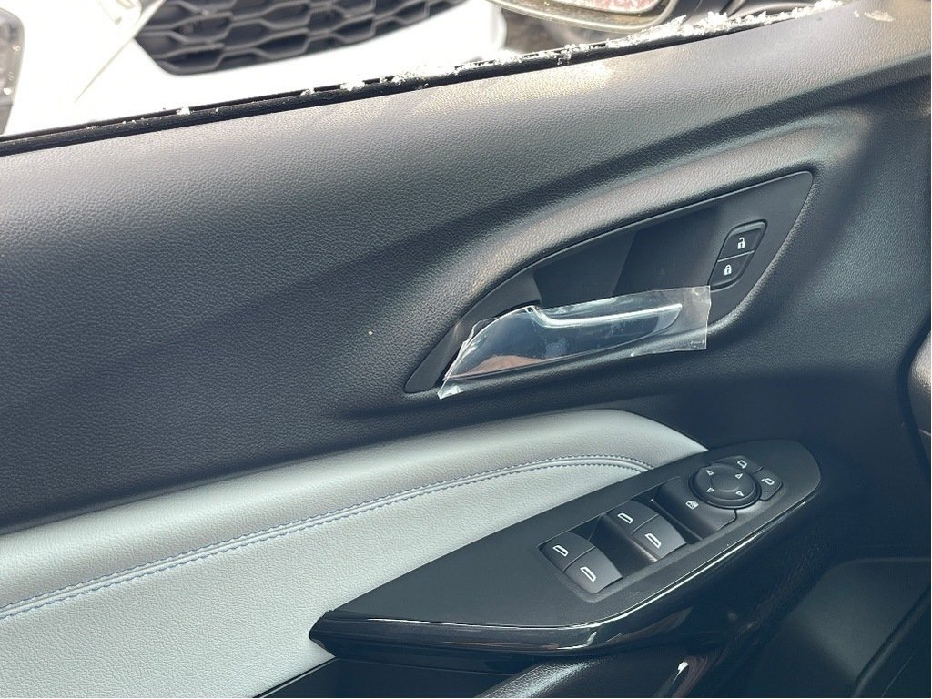 2026 Chevrolet Trax in Joliette, Quebec - 13 - w1024h768px