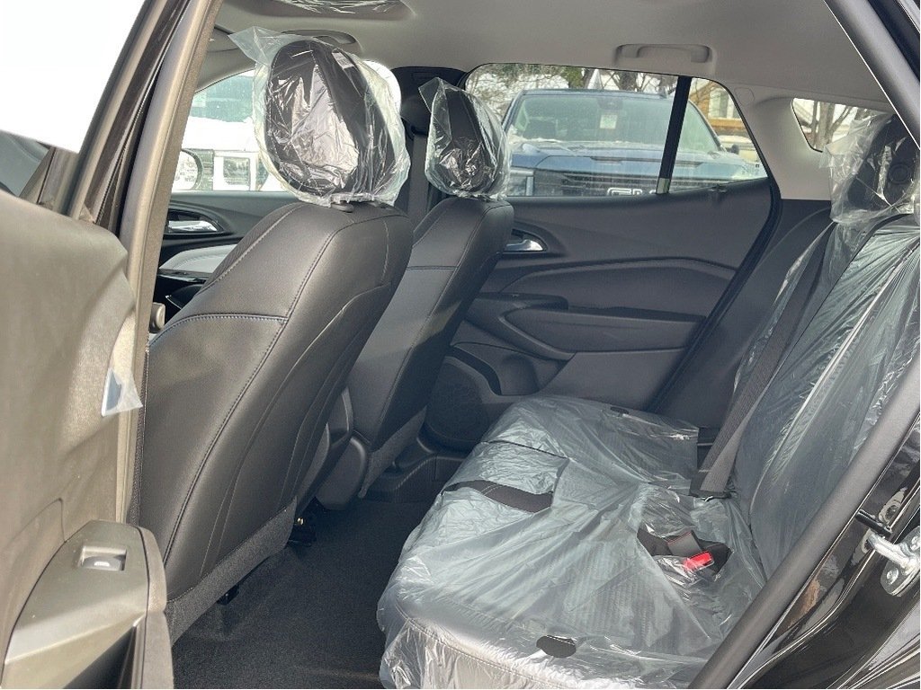 2026 Chevrolet Trax in Joliette, Quebec - 11 - w1024h768px