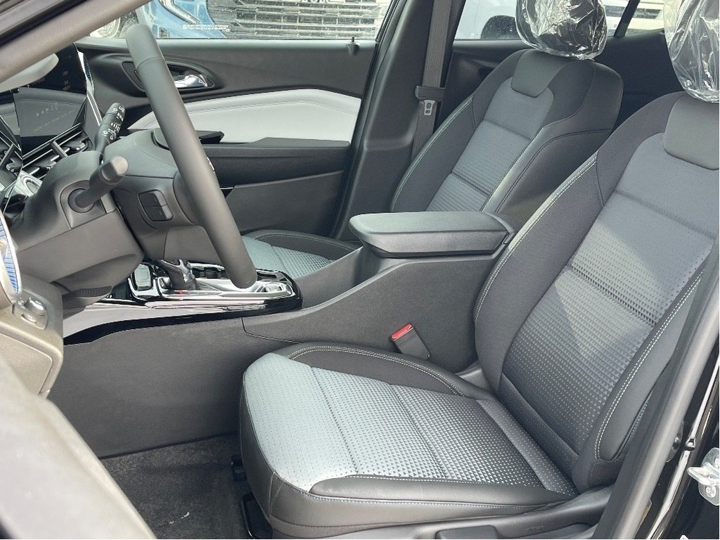 2026 Chevrolet Trax in Joliette, Quebec - 10 - w1024h768px