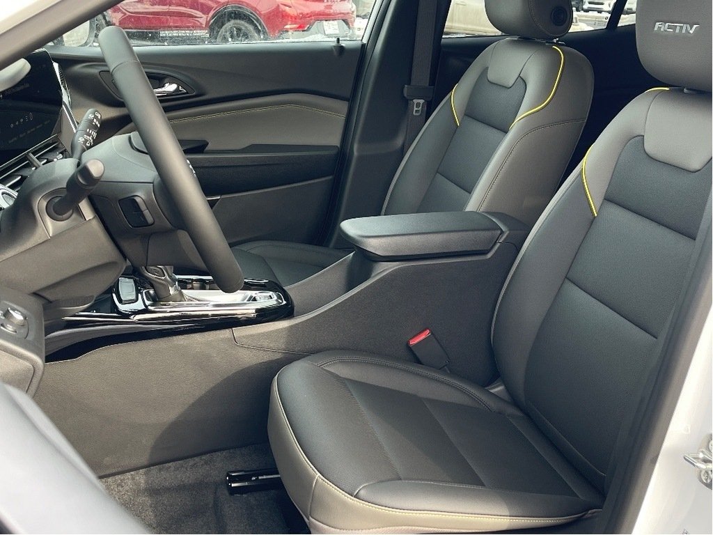 2026 Chevrolet Trax in Joliette, Quebec - 10 - w1024h768px