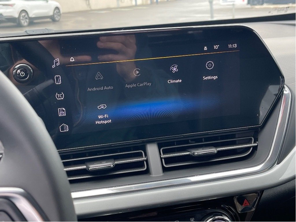 Chevrolet Trax  2026 à Joliette, Québec - 14 - w1024h768px