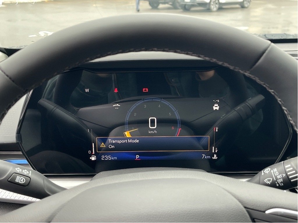 Chevrolet Trax  2026 à Joliette, Québec - 13 - w1024h768px