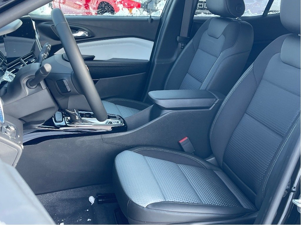Chevrolet Trax  2026 à Joliette, Québec - 9 - w1024h768px