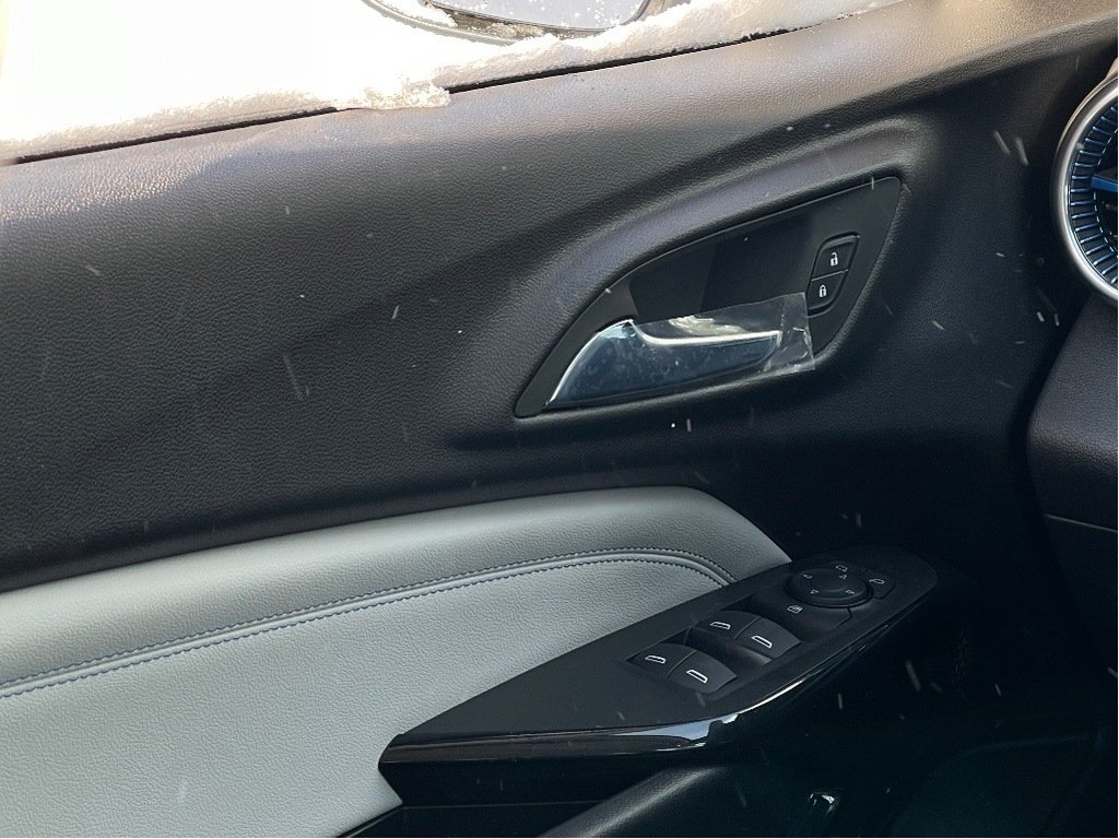 2026 Chevrolet Trax in Joliette, Quebec - 12 - w1024h768px