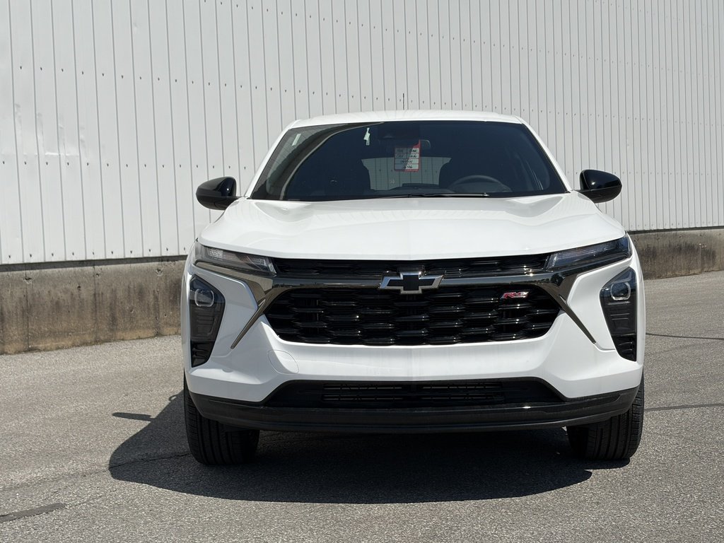 2026 Chevrolet Trax in Joliette, Quebec - 2 - w1024h768px