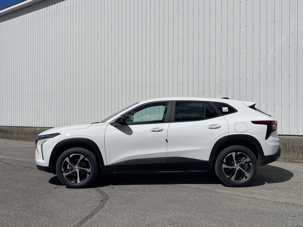 Chevrolet Trax  2026 à Joliette, Québec - 3 - w1024h768px