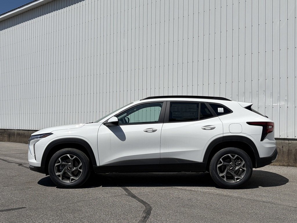 2026 Chevrolet Trax in Joliette, Quebec - 3 - w1024h768px