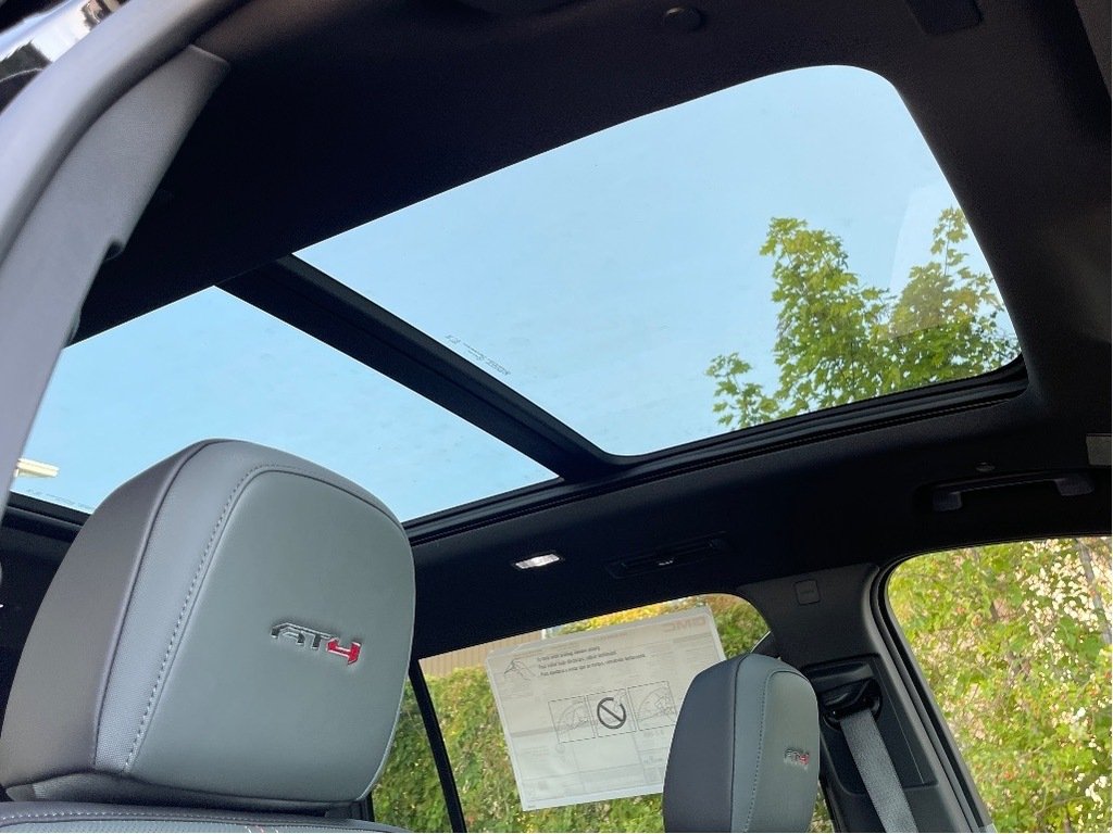2026 GMC Acadia in Joliette, Quebec - 8 - w1024h768px