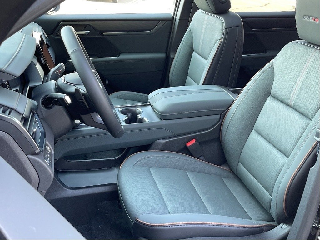 2026 GMC Acadia in Joliette, Quebec - 10 - w1024h768px