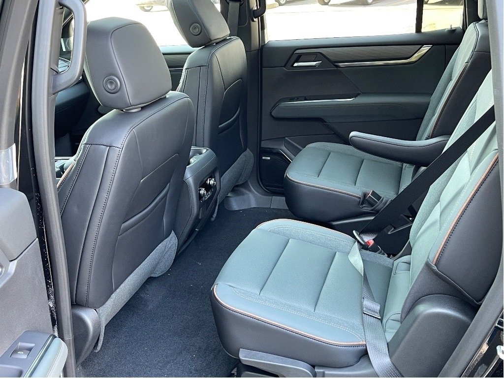 GMC Acadia  2026 à Joliette, Québec - 11 - w1024h768px