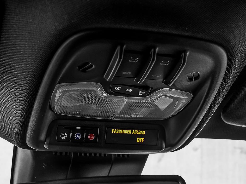 2025 GMC Canyon in Joliette, Quebec - 17 - w1024h768px