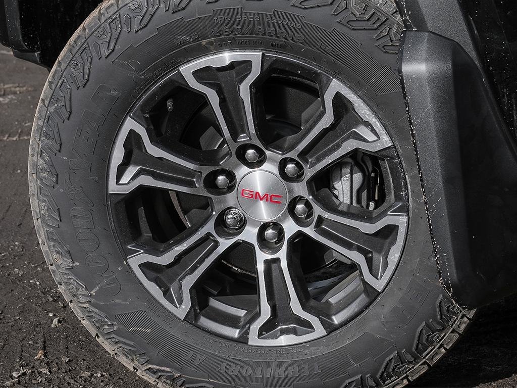 2025 GMC Canyon in Joliette, Quebec - 8 - w1024h768px