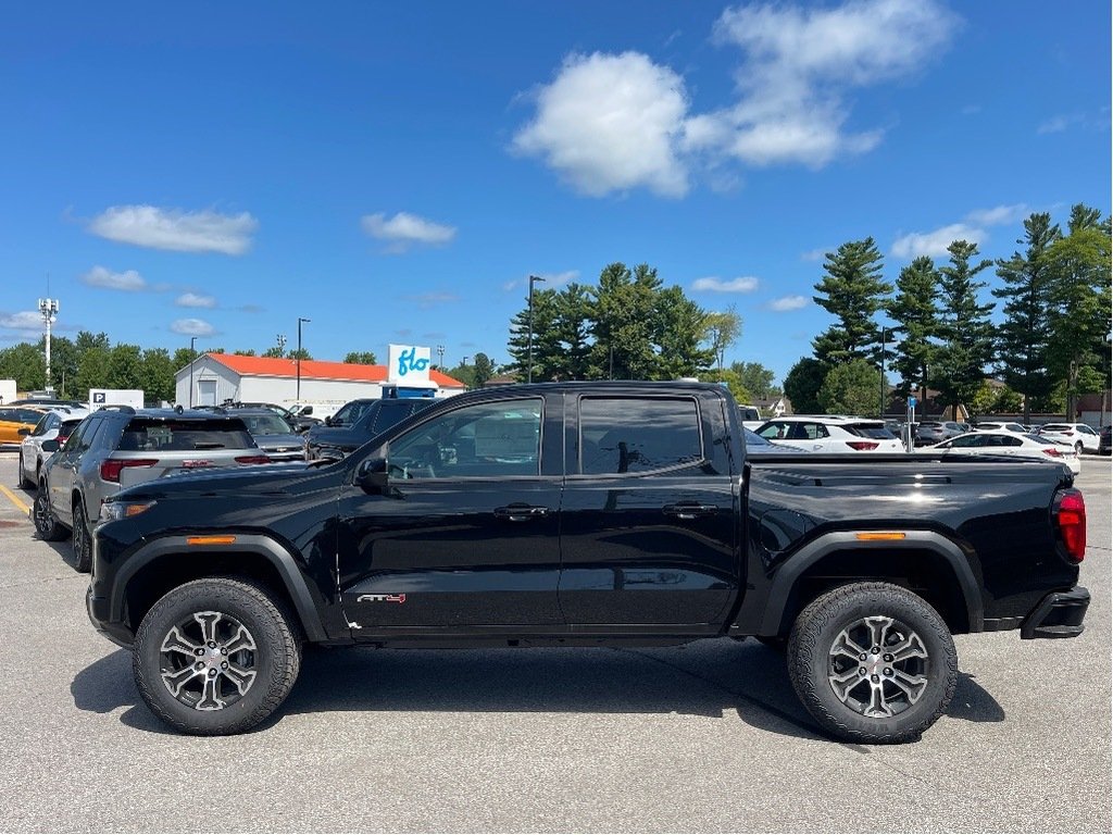 GMC Canyon  2025 à Joliette, Québec - 3 - w1024h768px
