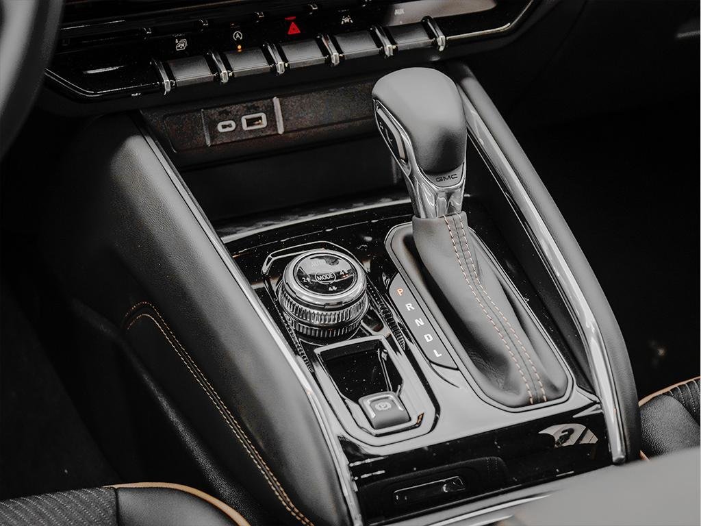 2026 GMC Canyon in Joliette, Quebec - 13 - w1024h768px