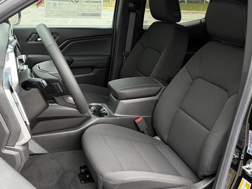 2026 GMC Canyon in Joliette, Quebec - 8 - w1024h768px
