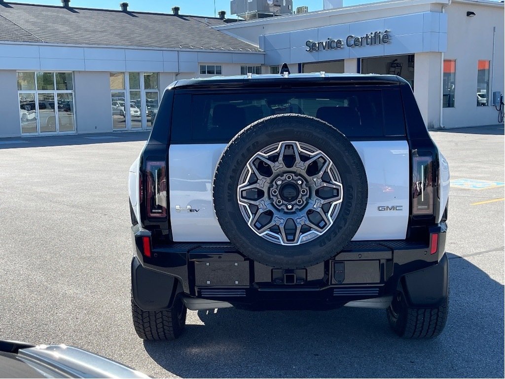 GMC HUMMER EV SUV  2025 à Joliette, Québec - 5 - w1024h768px