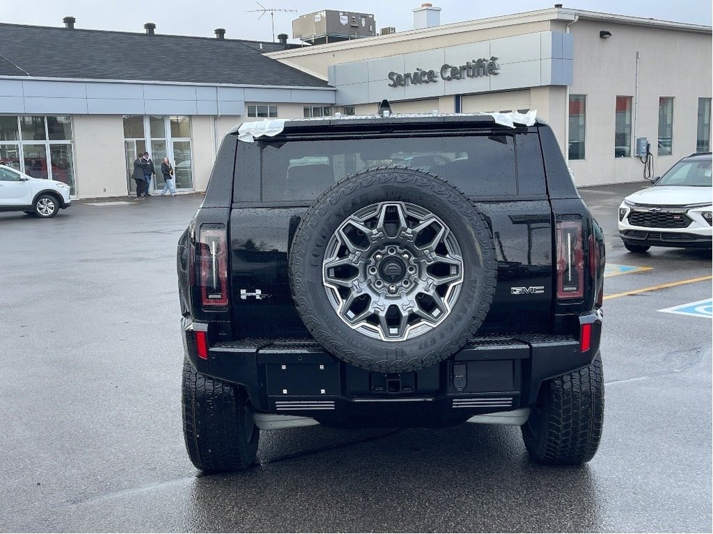 2025 GMC HUMMER EV SUV in Joliette, Quebec - 5 - w1024h768px