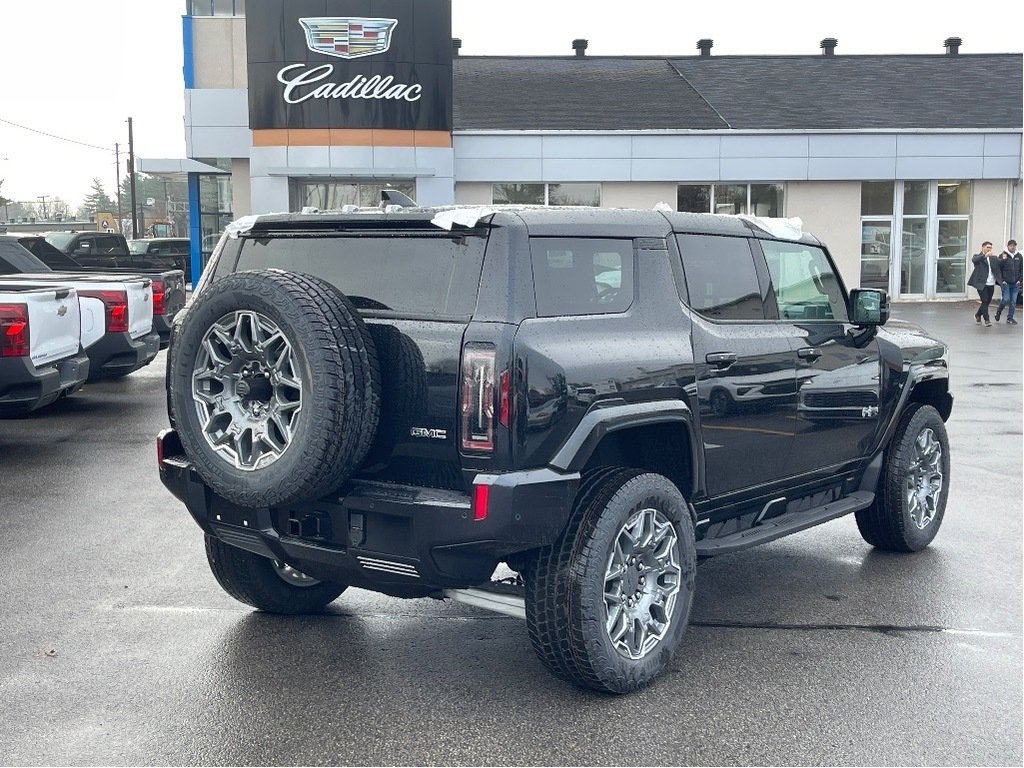 2025 GMC HUMMER EV SUV in Joliette, Quebec - 4 - w1024h768px