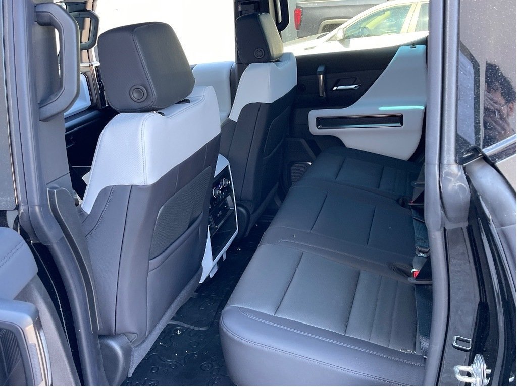 2025 GMC HUMMER EV SUV in Joliette, Quebec - 11 - w1024h768px