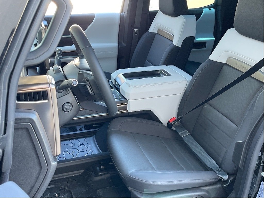 2025 GMC HUMMER EV SUV in Joliette, Quebec - 10 - w1024h768px