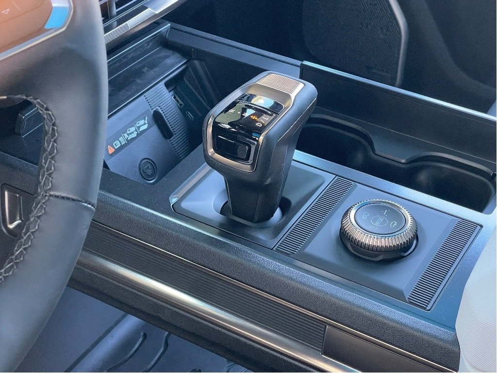 2025 GMC HUMMER EV SUV in Joliette, Quebec - 19 - w1024h768px