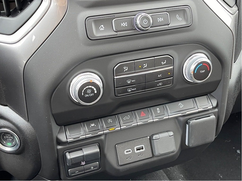 2025 GMC Sierra 1500 in Joliette, Quebec - 18 - w1024h768px